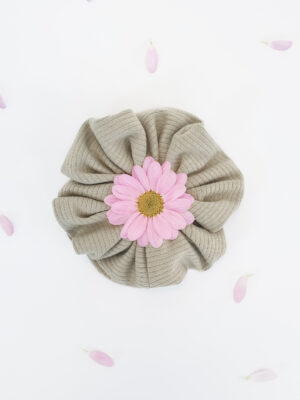 Organic cotton gray scrunchie with flowers inside